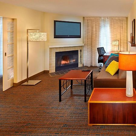 Residence Inn Boston Tewksbury/Andover Exterior photo